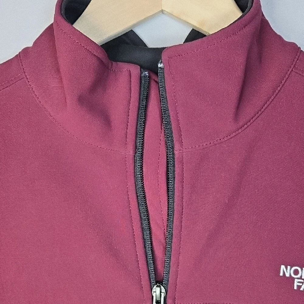 The North Face Men's Small Burgundy Full-Zip Softshell Windwall Jacket Unisex